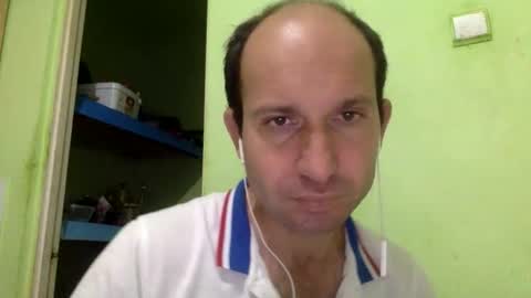 Snaiky online show from October 2025 08:14:02 PM