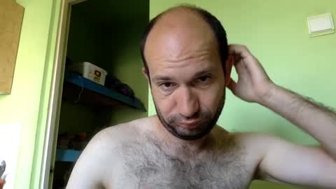Snapshot of sparei7 chatting on June 2026 10:06:02 AM Snaiky online show from June 2026 10:06:02 AM