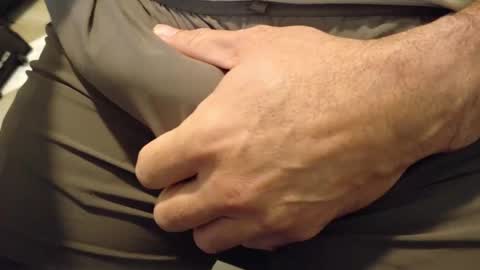 Snapshot of sparklenuts17 chatting on January 2025 02:53:01 PM sparklenuts17 online show from January 2025 02:53:01 PM