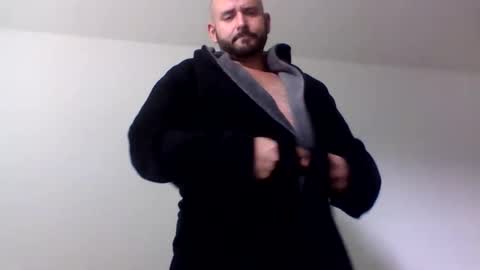 Snapshot of sparrow19909 chatting on January 2026 07:11:01 PM azucar lets vid snap my girl and i are horny online show from January 2026 07:11:01 PM