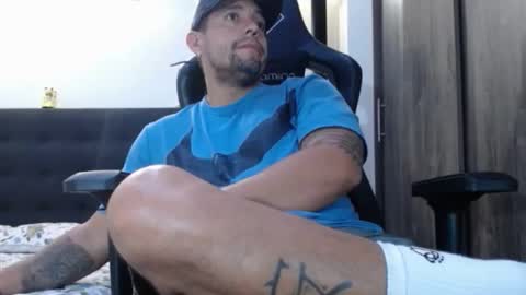     online show from February 2026 06:13:01 AM