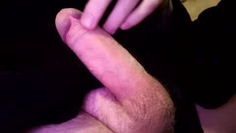 Snapshot of species98 chatting on January 2025 09:21:02 AM species online show from January 2025 09:21:02 AM