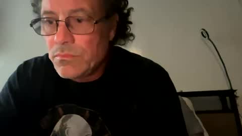 specter1972 online show from November 2025 10:15:01 AM