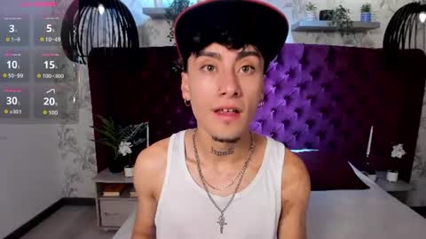 Snapshot of spencerwhite_ chatting on June 2026 09:48:02 PM Spencer online show from June 2026 09:48:02 PM