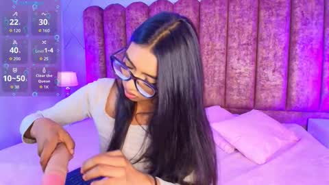 sphere_01 online show from November 2025 03:56:02 AM