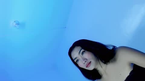 Snapshot of sphiwekazi chatting on February 2026 12:51:02 AM KAZI online show from February 2026 12:51:02 AM