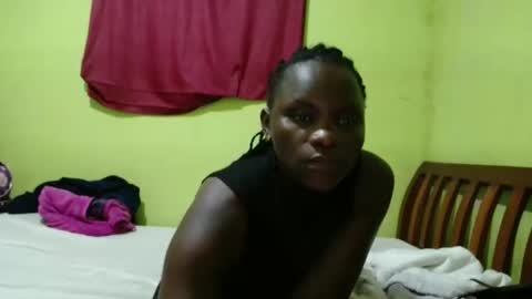 Snapshot of spicy_bella69 chatting on May 2026 07:34:02 PM spicy_bella69 online show from May 2026 07:34:02 PM