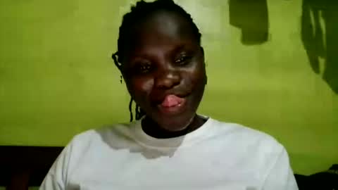Snapshot of spicy_bella69 chatting on June 2026 09:00:01 AM spicy_bella69 online show from June 2026 09:00:01 AM