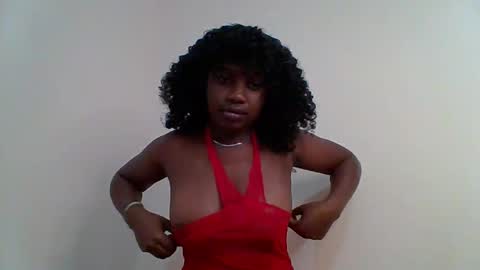 Snapshot of spicy_linna chatting on May 2026 02:13:02 PM Sweet Baib online show from May 2026 02:13:02 PM