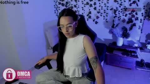 Snapshot of spicydollx_1 chatting on May 2026 03:51:02 PM Geraldin online show from May 2026 03:51:02 PM
