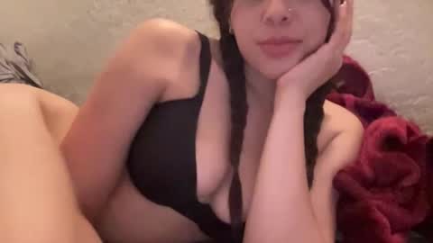 spicypiscesxoxo online show from June 2026 02:34:02 AM