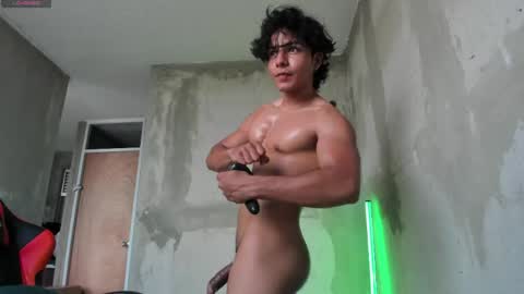 Snapshot of spideychill chatting on April 2026 11:09:01 AM spideychill online show from April 2026 11:09:01 AM