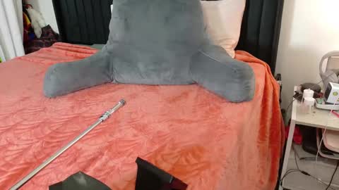 SpikedBella Same on all socials and OF online show from November 2025 10:54:02 PM