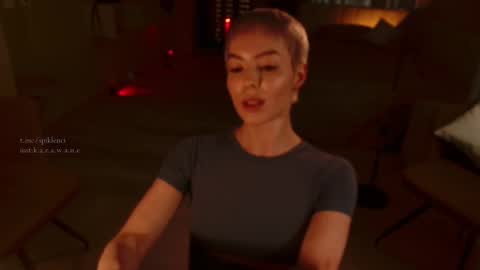 Elizabeth online show from November 2025 03:52:02 PM