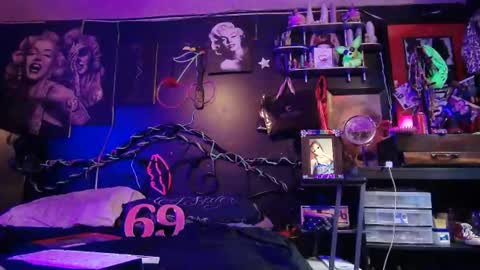 Daddy  His Splash Queen online show from February 2026 02:53:02 AM