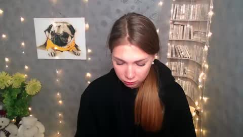 Karina online show from December 2024 11:54:02 AM