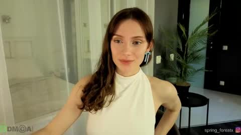 Snapshot of spring_forestxx chatting on June 2026 12:41:01 PM Lily my new acc3 online show from June 2026 12:41:01 PM