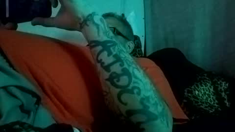 Snapshot of springer007 chatting on September 2025 03:00:01 AM Jsmitty and she so sexy online show from September 2025 03:00:01 AM