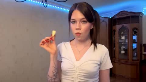 Snapshot of springibric chatting on March 2026 01:46:02 PM Maya online show from March 2026 01:46:02 PM