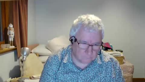 Snapshot of springtine chatting on June 2026 11:08:01 PM springtine online show from June 2026 11:08:01 PM