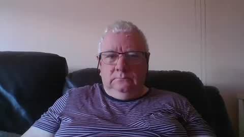 Snapshot of springtine chatting on July 2026 10:10:01 AM springtine online show from July 2026 10:10:01 AM