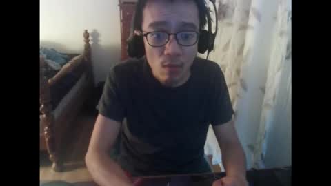 Snapshot of spupozy chatting on February 2026 06:40:02 AM Spupozy online show from February 2026 06:40:02 AM