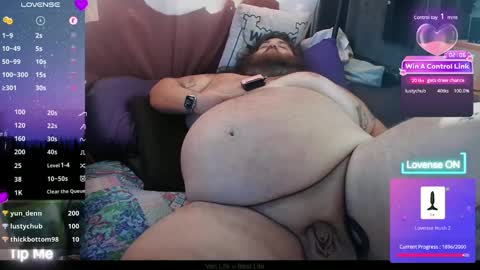 Your Pal Squeaks online show from December 2024 06:50:01 PM