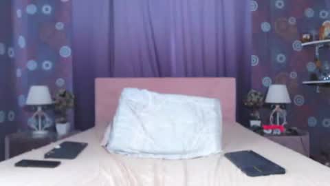 Snapshot of squirtyjess chatting on July 2026 04:19:01 AM just Jess online show from July 2026 04:19:01 AM