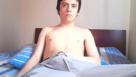 Snapshot of sr_bolaiinas chatting on February 2025 03:27:01 PM sr_bolaiinas online show from February 2025 03:27:01 PM