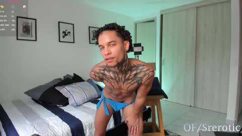 Matt     online show from December 2024 10:01:02 PM