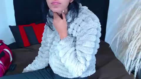 Snapshot of srta_luciana chatting on July 2026 11:40:01 AM . . online show from July 2026 11:40:01 AM