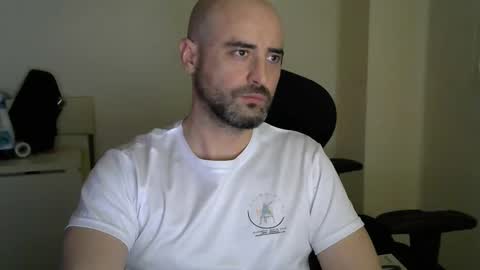 srtramposo online show from February 2026 06:04:02 PM