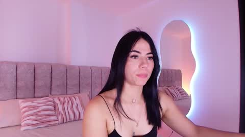 samantha online show from December 2025 07:32:01 PM