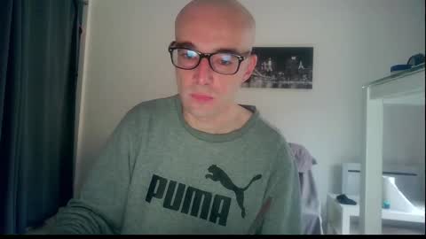 Snapshot of ssenzo chatting on December 2024 07:26:02 AM ssenzo online show from December 2024 07:26:02 AM