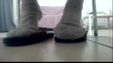 Snapshot of ssenzo chatting on December 2024 07:05:02 PM ssenzo online show from December 2024 07:05:02 PM