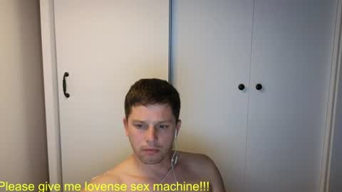 Snapshot of st1vemaster01 chatting on June 2026 01:33:01 PM st1vemaster01 online show from June 2026 01:33:01 PM