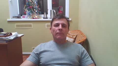 Snapshot of stacattoff chatting on December 2024 03:28:01 PM stacattoff online show from December 2024 03:28:01 PM