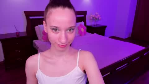 StaceyCutie online show from April 2026 05:07:01 PM