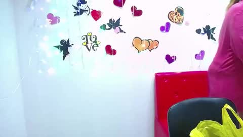 Stacey online show from February 2025 04:07:01 PM