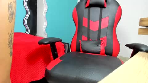 stacy_bloom10 online show from February 2025 06:29:02 PM