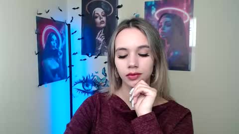 Snapshot of stacy_gr chatting on September 2025 12:10:02 PM Stacy online show from September 2025 12:10:02 PM