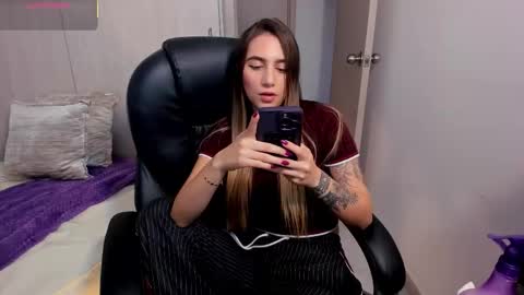 Stacy Conner online show from October 2025 10:29:02 PM