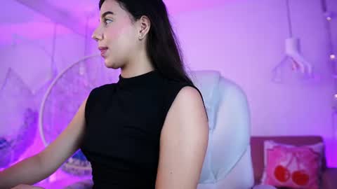 Snapshot of stacycooper_ chatting on June 2026 07:24:02 PM stacycooper_ online show from June 2026 07:24:02 PM