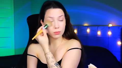 Bye bye dear See you on December 3st  online show from February 2025 12:09:02 PM