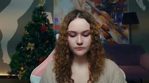 Snapshot of stacyroller chatting on February 2026 06:50:01 PM Violet online show from February 2026 06:50:01 PM