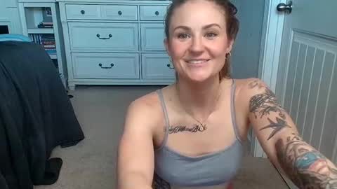 Snapshot of stacysmomm chatting on February 2025 02:58:01 PM Hannah Lee online show from February 2025 02:58:01 PM