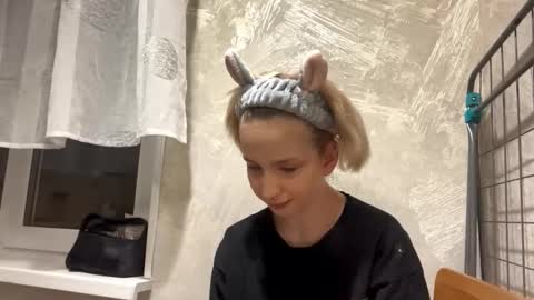 Emma online show from February 2026 08:52:01 PM