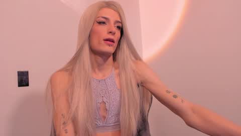 Snapshot of star_storm chatting on January 2025 05:05:02 AM star_storm online show from January 2025 05:05:02 AM