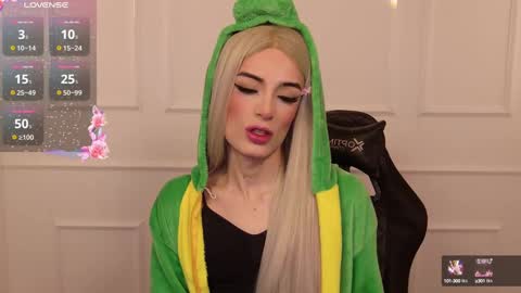 Snapshot of star_storm chatting on February 2025 11:44:02 AM star_storm online show from February 2025 11:44:02 AM