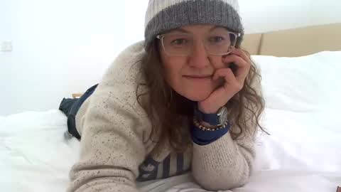 starlagurl online show from February 2025 04:48:01 AM